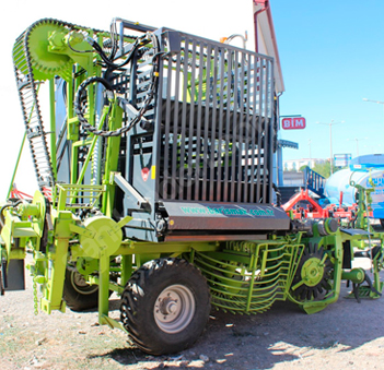 Barış Sağdan & Soldan Pancar Sökme Makinası